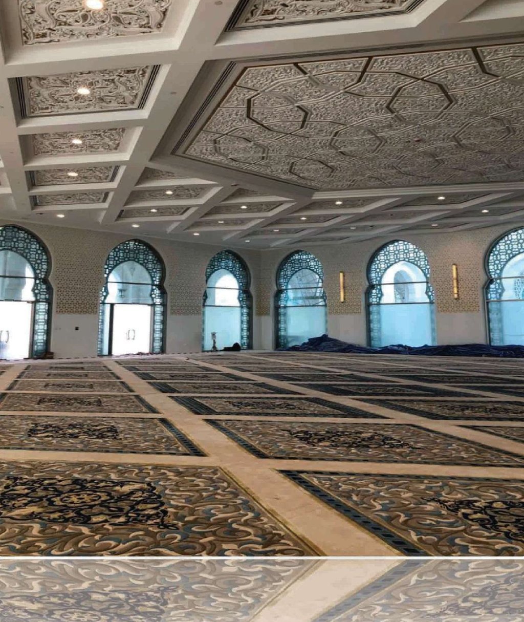Women's prayer hall decorative GRG ceiling and wall detail, Sheikh Khalifa Bin Zayed Al Nahyan Mosque, Al Ain